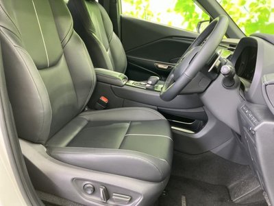 صورة 4 لـ 2024 Lexus LBX