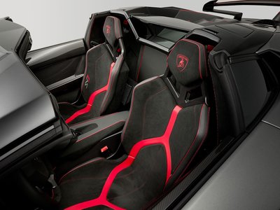 LAMBORGHINI AVENTADOR ROADSTER - 3