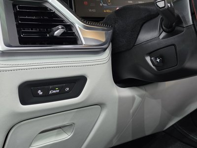 2025 BMW X6 M — миниатюра 21