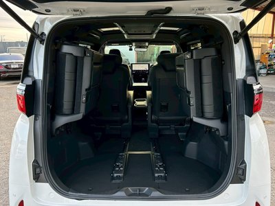 2024 Toyota ALPHARD 缩略图 41