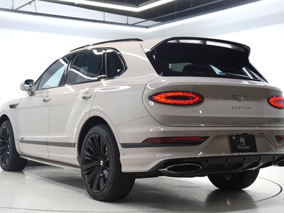 BENTLEY BENTAYGA - 7