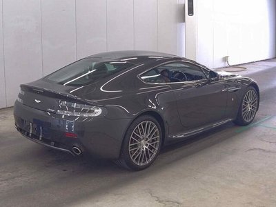 ASTON MARTIN V8 VANTAGE - 5