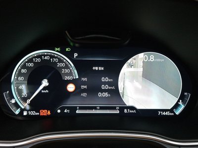 GENESIS GV80 - 8