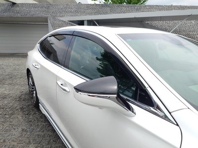 LEXUS LS - 5
