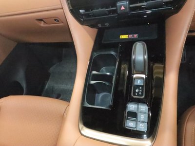 صورة مصغرة 30 لـ 2024 Toyota VELLFIRE