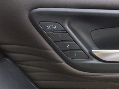 TOYOTA VELLFIRE - 6