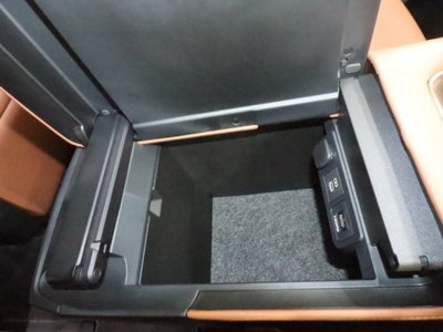 صورة مصغرة 46 لـ 2024 Toyota VELLFIRE