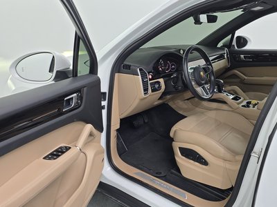 PORSCHE CAYENNE - 10