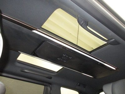 2023 Toyota ALPHARD — миниатюра 24