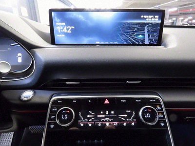 2021 Genesis GV80 thumbnail 11