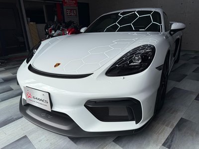 PORSCHE 718 CAYMAN - 9