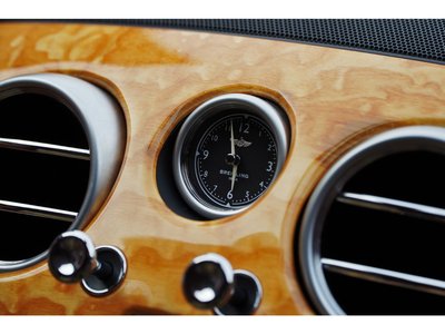 2016 Bentley CONTINENTAL thumbnail 40