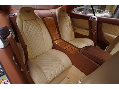 2016 Bentley CONTINENTAL thumbnail 19