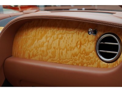 2016 Bentley CONTINENTAL thumbnail 38