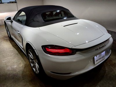 2016 Porsche 718 — фото 10