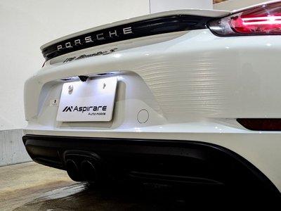 2016 Porsche 718 thumbnail 14