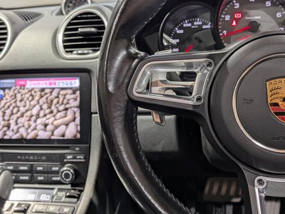 2016 Porsche 718 thumbnail 35