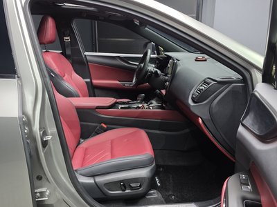 2025 Lexus NX — миниатюра 17