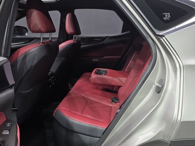 2025 Lexus NX — миниатюра 16