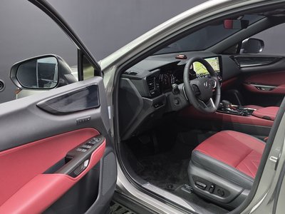 2025 Lexus NX — миниатюра 13