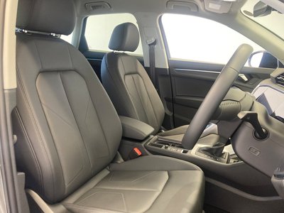 2025 AUDI Q3 — миниатюра 20