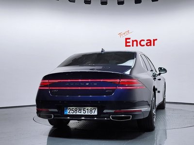 صورة 3 لـ 2023 Genesis G90 (RS4)