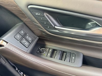 2025 Toyota ALPHARD 缩略图 25