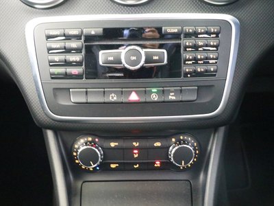 2015 Mercedes-BENZ A-CLASS 缩略图 14