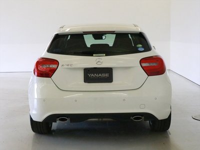 2015 Mercedes-BENZ A-CLASS 照片 3