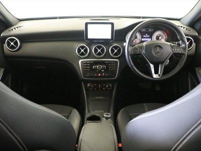 2015 Mercedes-BENZ A-CLASS 缩略图 13