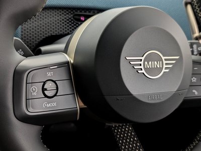 2025 MINI COOPER COUNTRYMAN — миниатюра 30