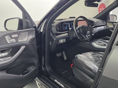 MERCEDES-BENZ GLS - 10