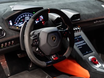 LAMBORGHINI HURACAN - 4