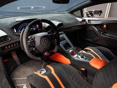 LAMBORGHINI HURACAN - 6