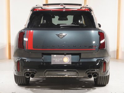 MINI COUNTRYMAN - 10