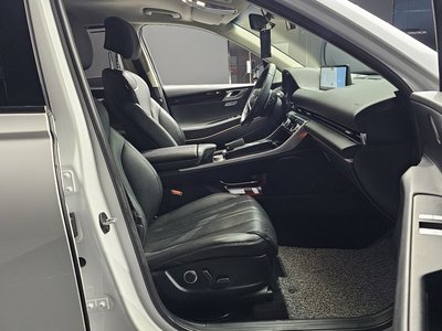 GENESIS GV80 - 10
