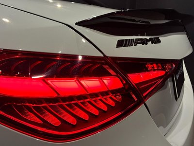 صورة 15 لـ 2024 Mercedes-BENZ C-CLASS AMG