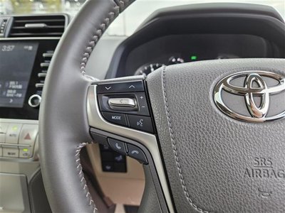 TOYOTA LAND CRUISER PRADO - 7