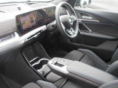2025 BMW X2 — миниатюра 33