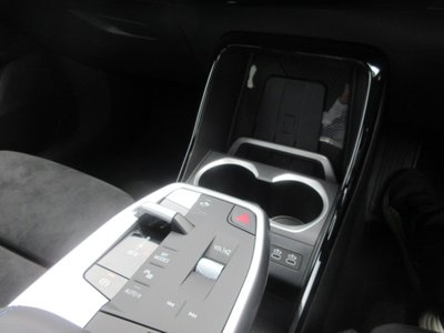 2025 BMW X2 — миниатюра 23