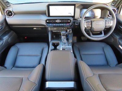 TOYOTA LAND CRUISER 250 - 2