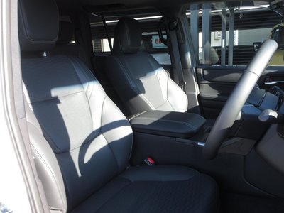 2025 Toyota LAND CRUISER 250 缩略图 39