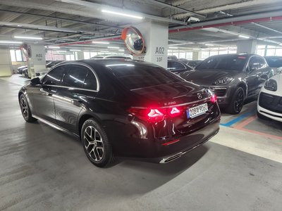 MERCEDES-BENZ E-CLASS - 5