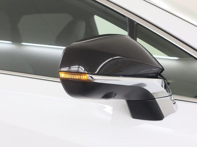 2021 Lexus RX — миниатюра 29