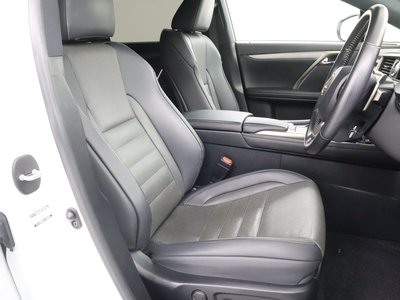 صورة 8 لـ 2021 Lexus RX