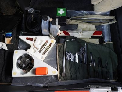 MERCEDES-BENZ W100 - 10