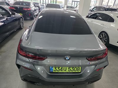BMW 8 SERIES - 3
