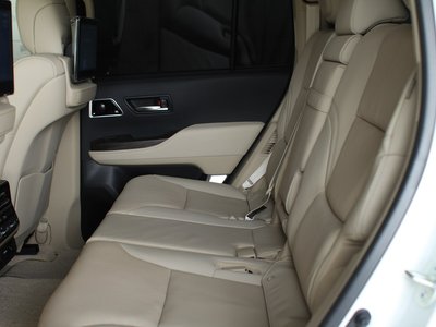 2023 Toyota LAND CRUISER 300 缩略图 15