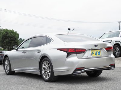 2021 Lexus LS — фото 6