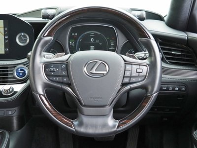 2021 Lexus LS — миниатюра 31